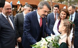 Selçuklu Belediyesi tarafından Sille Mahallesi’ne kazandırılan Sille İlkokulu’nun resmi açılışı Milli Eğitim Bakanı Prof. Dr. Yusuf Tekin’in katıldığı program ile gerçekleştirildi