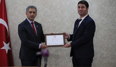 Gemlik Belediyesi’nde Şükrü Deviren Dönemi başladı